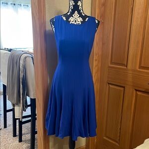 Elegant Blue Sleeveless Dress
